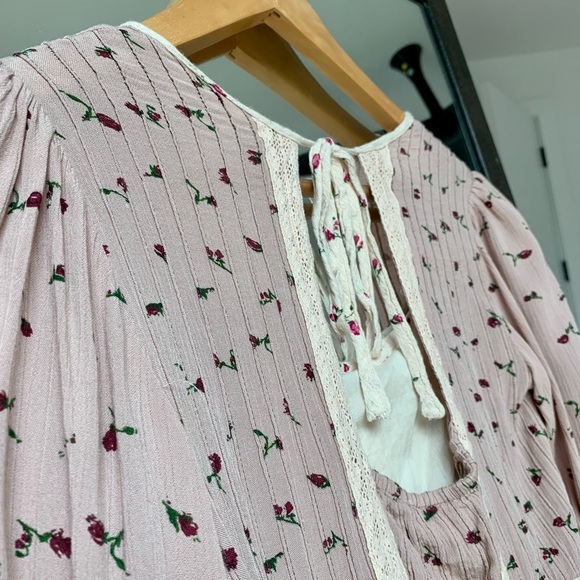 🦄 Anthropologie prairie dress in dusty rose - NWT out of stock online - Picture 9 of 15